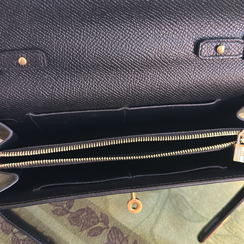 Hermes’ Kelly To Go - Picture 8 of 13